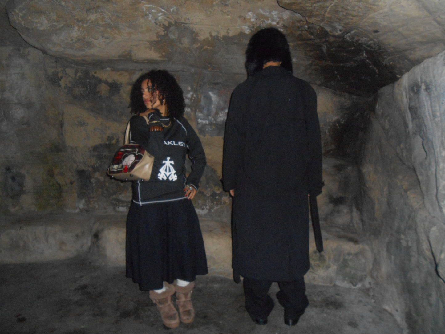 MEMENTO MORI BLACK LONGSLEEVE