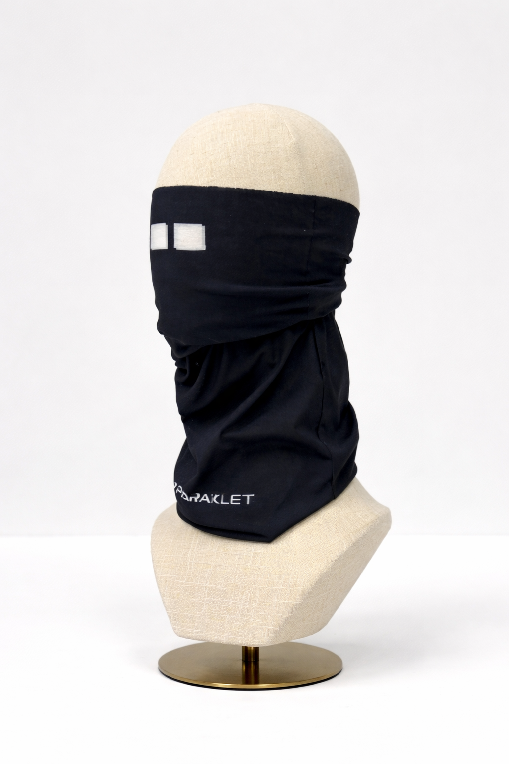 (M)ERELY HEADWEAR